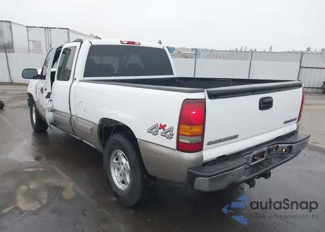 2002 Chevrolet Silverado 1500 Ls from USA, damaged, VIN 2GCEK19T521326001